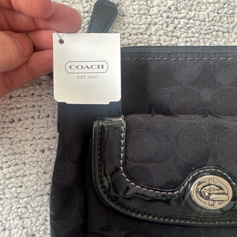 Coach Crossbody Bag NWT - Picture 4 of 8